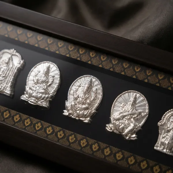 Decorative_Silver_Embossed_Hindu_Deity_Wall_Frame
