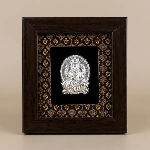 Silver_Embossed_Goddess_Frame_With_Decorative_Border_Small_Single