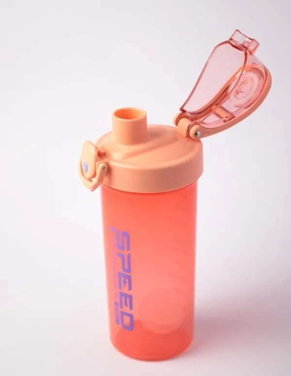 Gym_Shaker_Bottle_With_Airtight_Lid