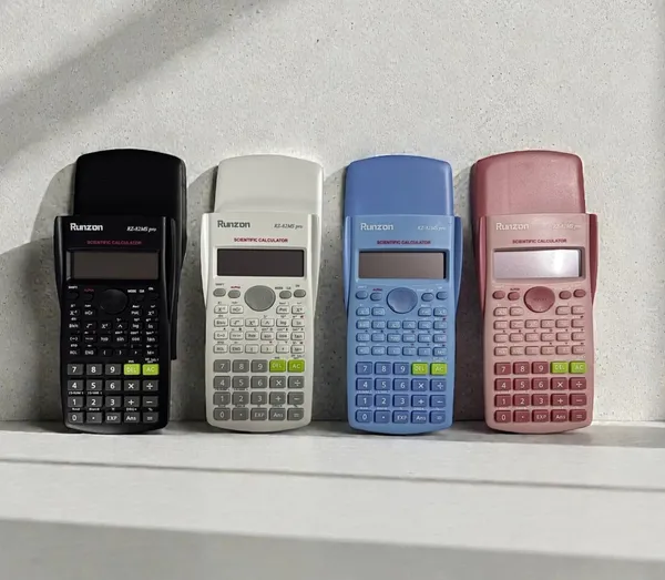 Scientific_Calculator_With_Protective_Cover