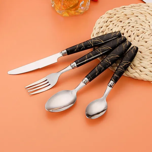 Stainless_Steel_Cutlery_Set_With_Stand