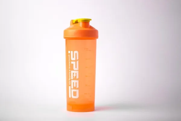 Protein_Shaker_Bottle_With_Flip_Top_Cap