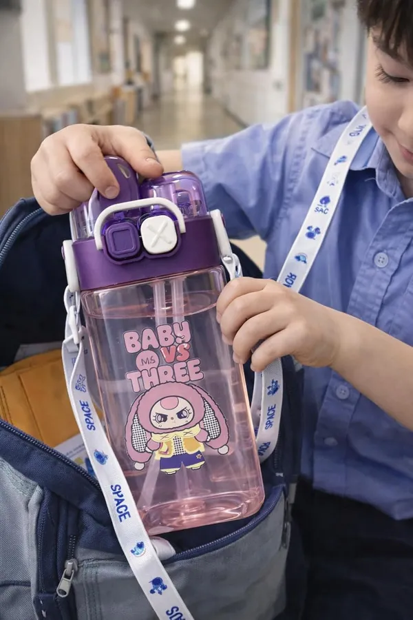 Kids_Water_Bottle_With_Straw