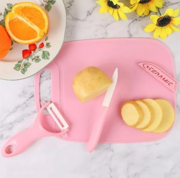 Kitchen_Cutting_Board_Set_With_Ceramic_Knife_And_Peeler