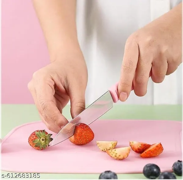 Kitchen_Cutting_Board_Set_With_Accessories