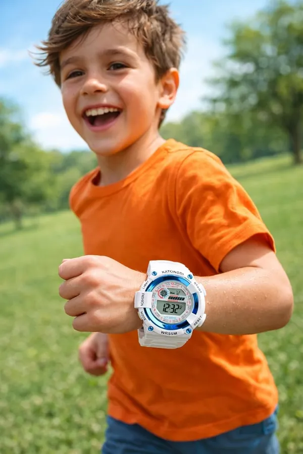 Digital_Sports_Watch_With_Resin_Strap