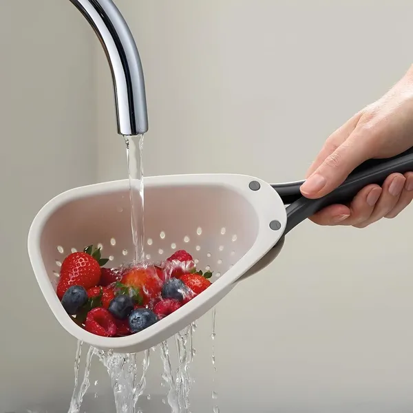 Fruit_And_Vegetable_Strainer_Bowl_With_Handle