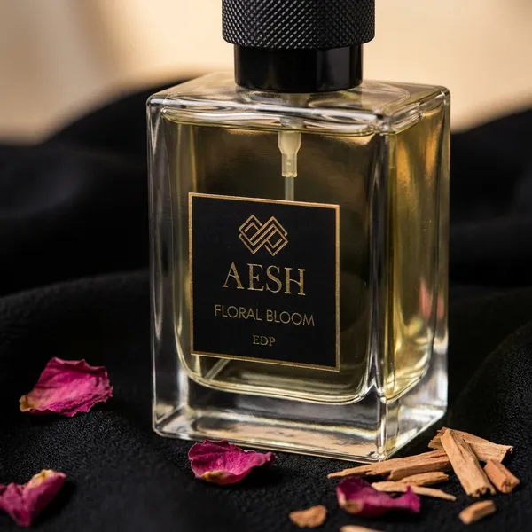 Floral_Bloom_Alcohol_Free_Long_Lasting_50_Ml_For_Girls(worn_by_Shradda_Kapoor)
