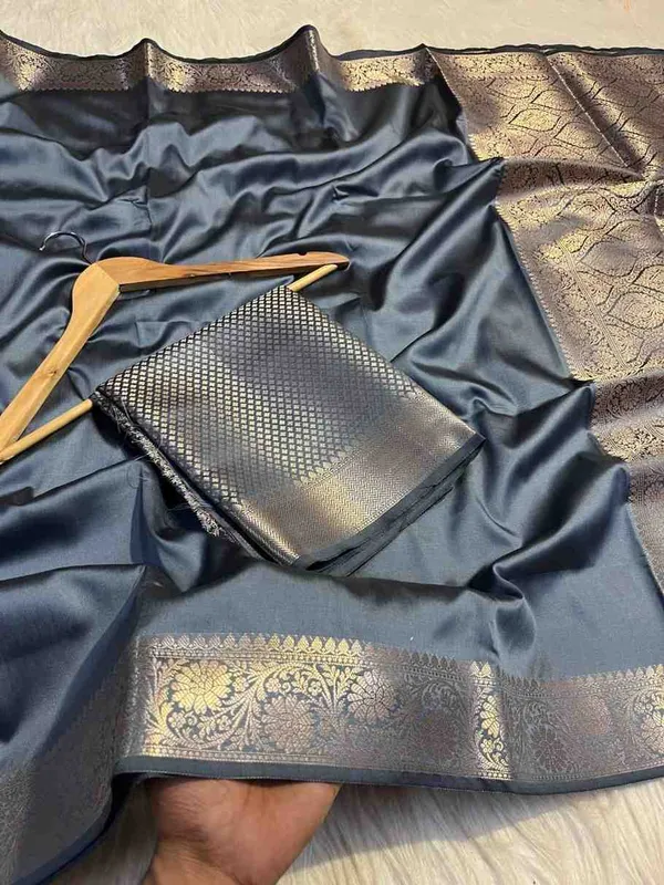 Grey_Premium_Quality_Semi_Silk_Saree_with_Blouse_Piece