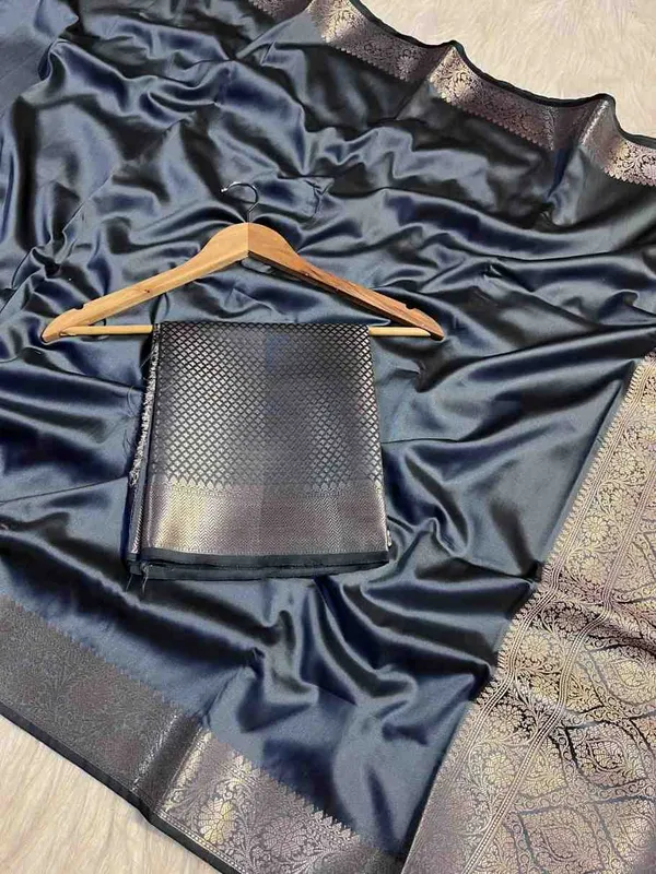 Grey_Premium_Quality_Semi_Silk_Saree_with_Blouse_Piece