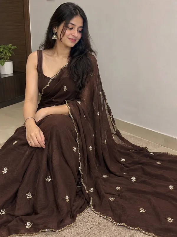 Brown_Crush_Silk_Saree