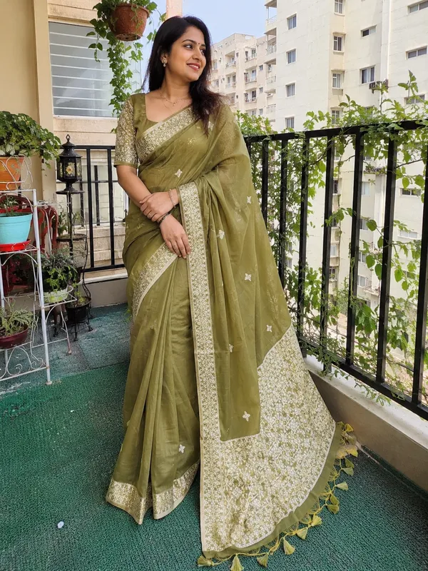 Emerald_green_Chanderi_cotton_with_Jamdani_pallu