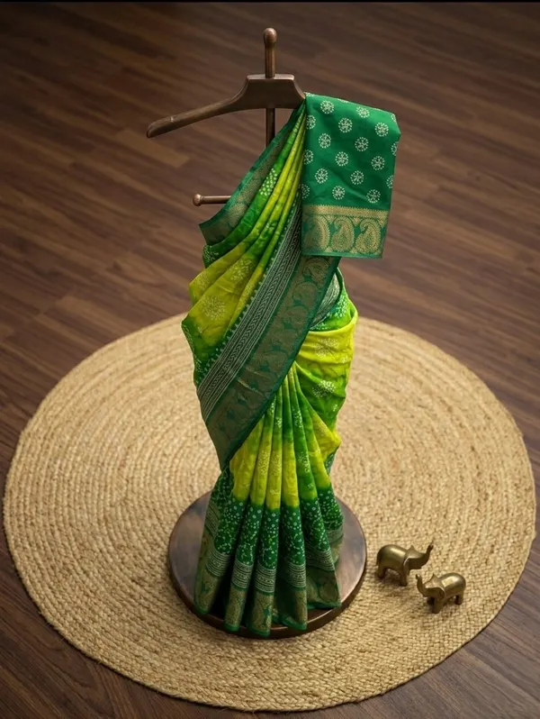 Dark_Green_Bandhani_Print_Saree