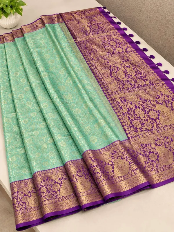 Vaishagri_Green_Kanjivaram_Silk_Saree_For_Women