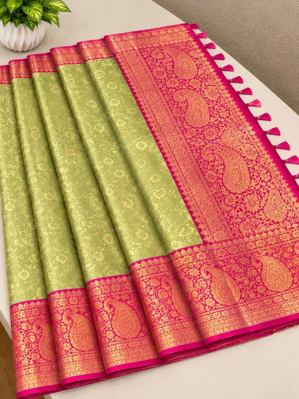 Vaishagri_Pista_Green_Kanjivaram_Silk_Saree_For_Women
