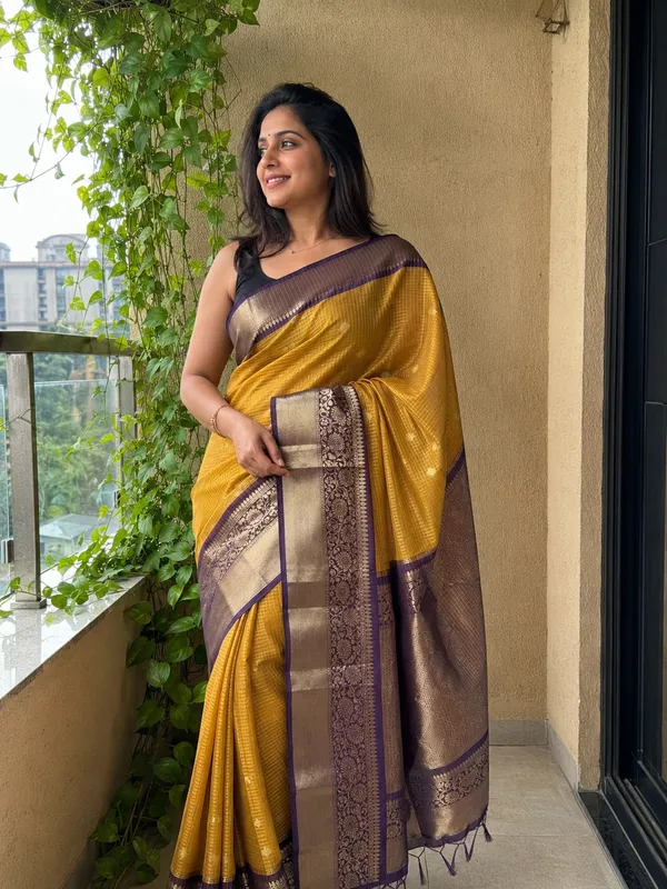 Yellow_Saree_For_Women_|_Semi_-_Silk