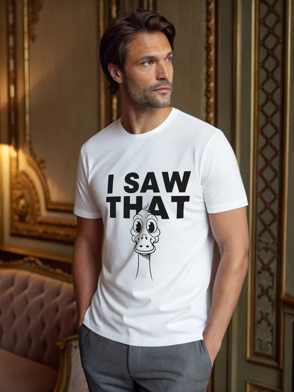I_Saw_That_Giraffe_Graphic_Print_T-Shirt_for_Men