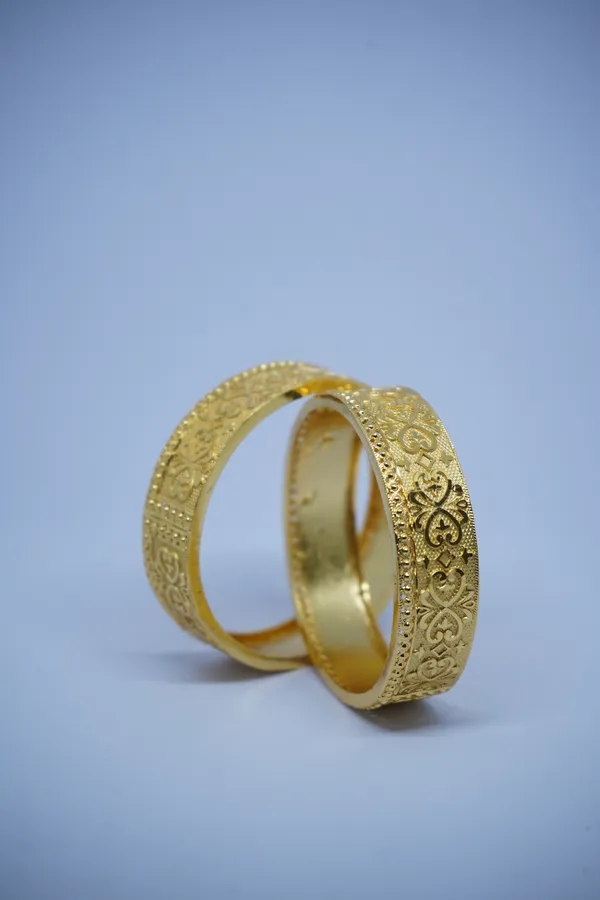 Gold_Mix_Alloy_With_Mixture_Of_Brass,_Copper_And_Silver_And_24_Carat_Gold_Plated_Premium_Bangles_Set_For_Women