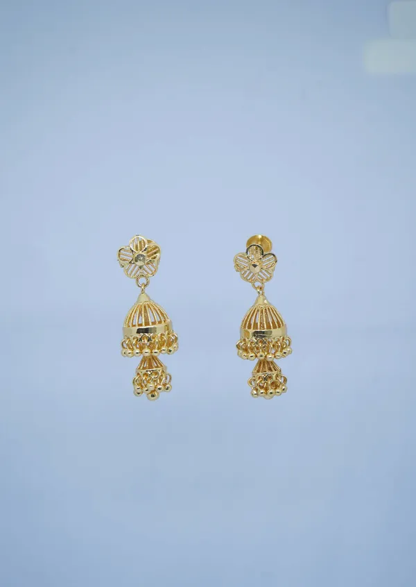 Gold_Mix_Alloy_With_Mixture_Of_Brass,_Copper_And_Silver_And_24_Carat_Gold_Plated_Premium_Jhumka_Earrings_For_Women