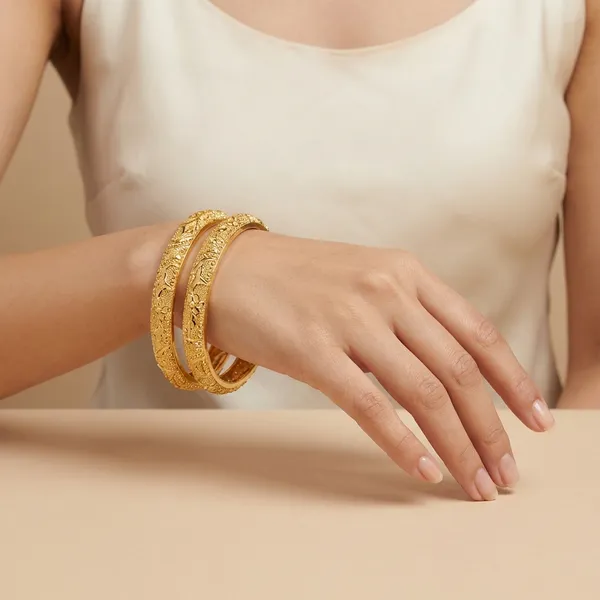 Gold_Mix_Alloy_With_Mixture_Of_Brass,_Copper_And_Silver_And_24_Carat_Gold_Plated_Premium_Bangles_Set_For_Women