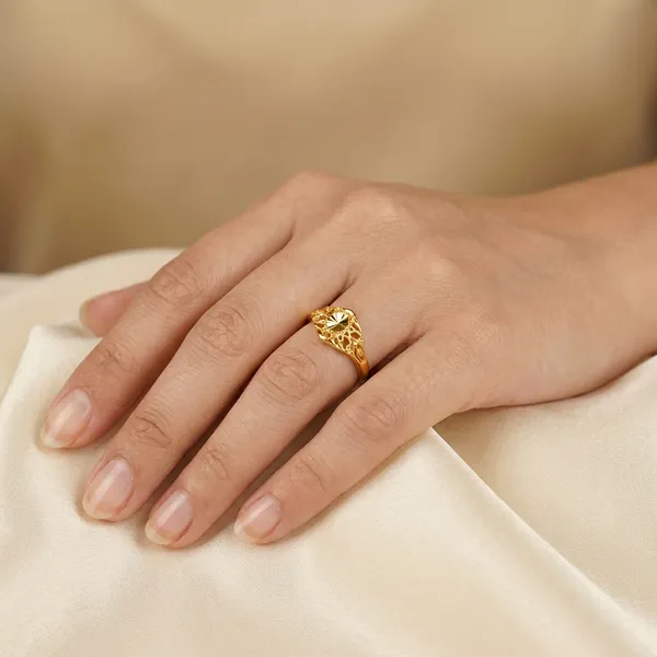 Gold_Mix_Alloy_With_Mixture_Of_Brass,_Copper_And_Silver_And_24_Carat_Gold_Plated_Premium_Rings_For_Women