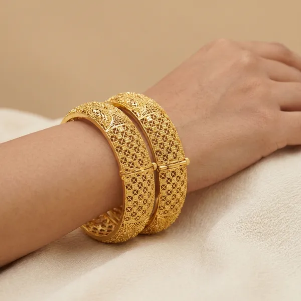 Gold_Mix_Alloy_With_Mixture_Of_Brass,_Copper_And_Silver_And_24_Carat_Gold_Plated_Premium_Bangles_Set_For_Women
