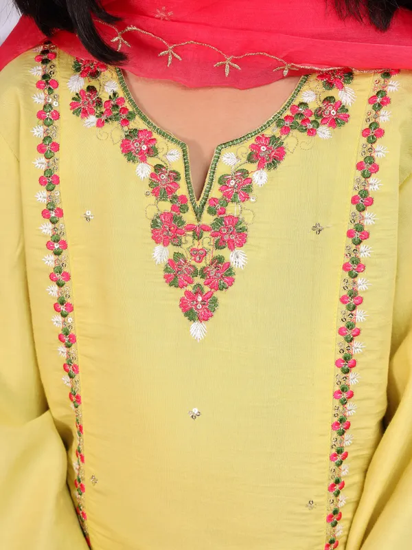 Yellow_Silk_Kurta_Set_For_Girls