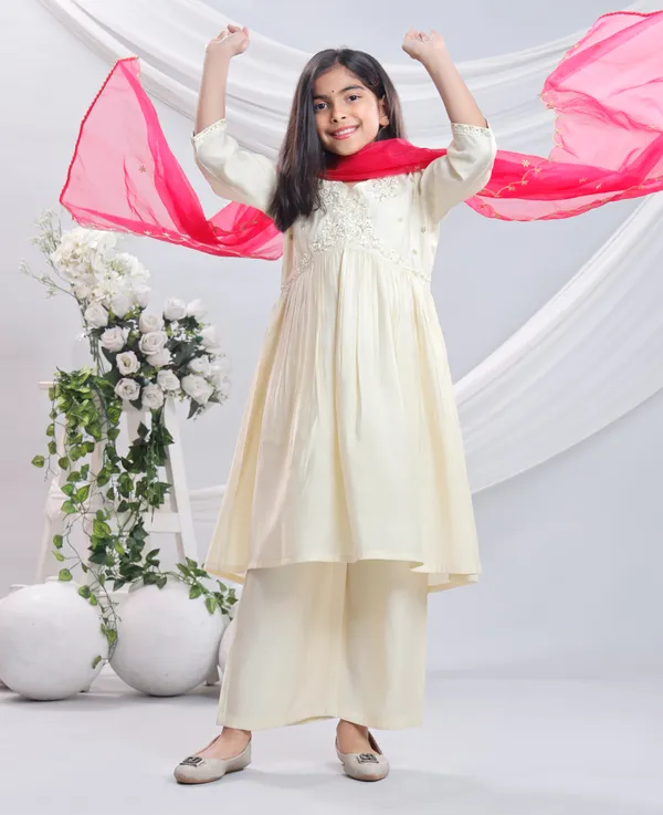 White_Blush_Silk_Kurta_Set_For_Girls