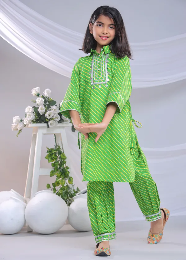 Green_Cotton_Kurta_Set_For_Girls