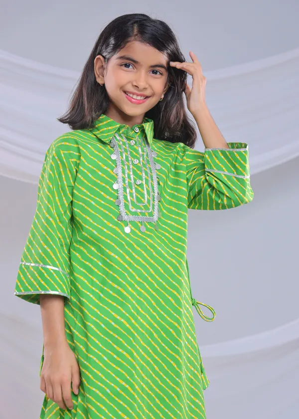 Green_Cotton_Kurta_Set_For_Girls
