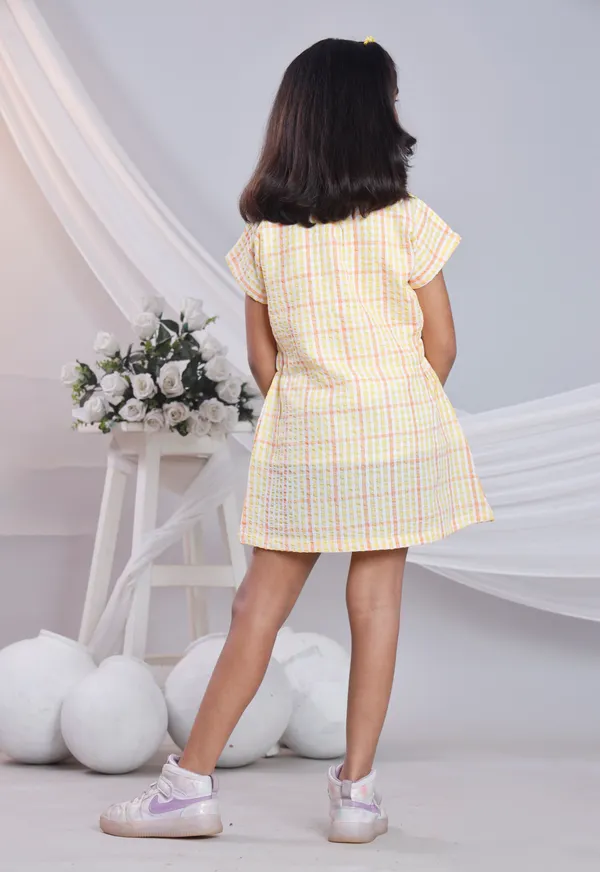 Yellow_Cotton_Dress_For_Girls