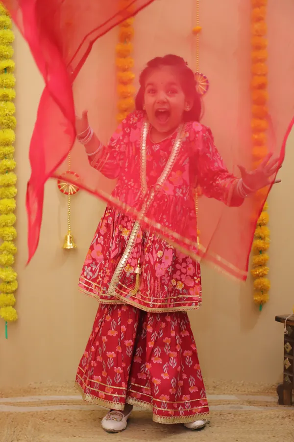 Pink_Cotton_Kurta_Set_For_Girls