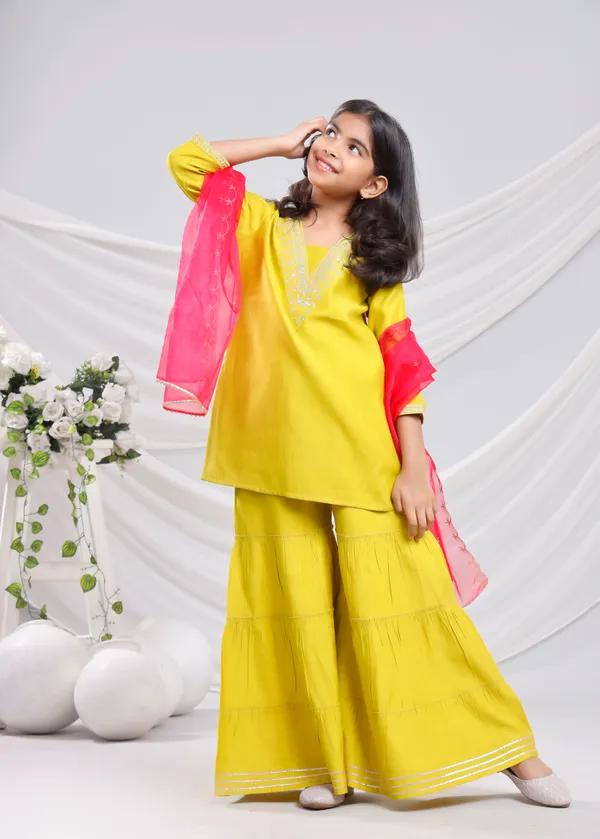 Yellow_Silk_Kurta_Set_For_Girls