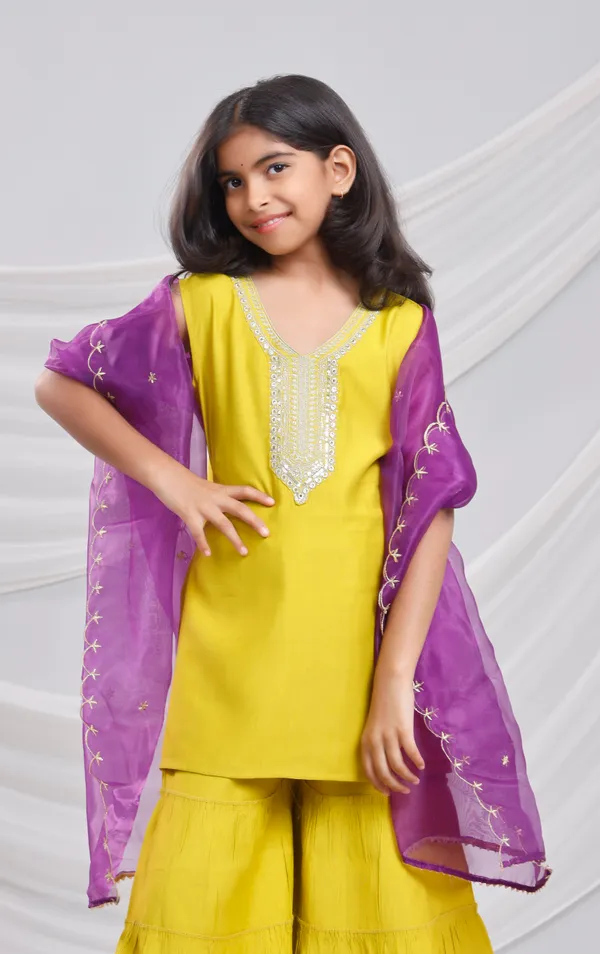 Yellow_Silk_Kurta_Set_For_Girls