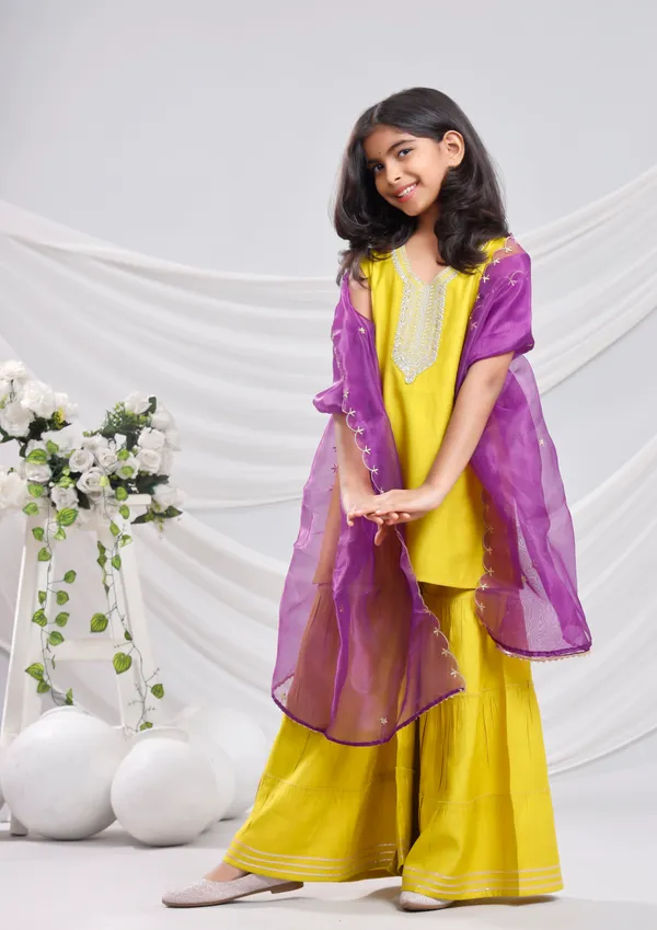 Yellow_Silk_Kurta_Set_For_Girls