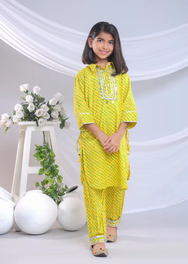 Yellow_Cotton_Kurta_Set_For_Girls