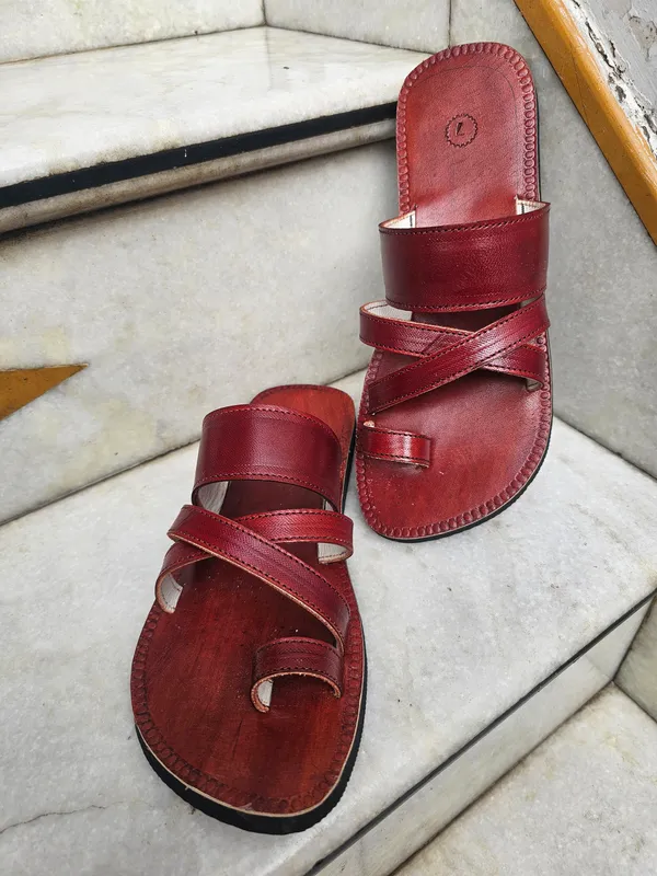 Men_X_strap_leather_slippers