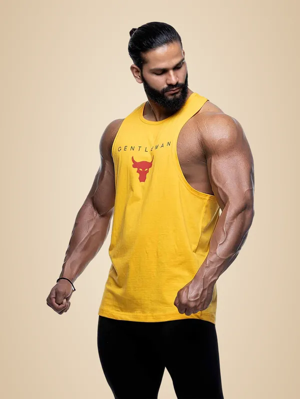 Yellow_Cotton_Printed_Loose_Fit_Vest_For_Men