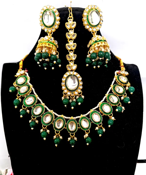Green_Zinc_Alloy_Royal_Kundan_Bridal_Necklace_Set_For_Festivals_And_Marriage