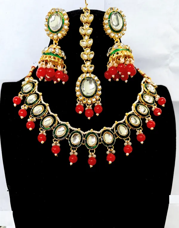 Red_Zinc_Alloy_Designer_Kundan_Necklace_Earring_Mang_Tika_For_Wedding_Functions