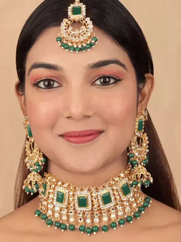 Dark_Green_Zinc_Alloy_Premium_Kundan_Mang_Tika_Necklace_Earring_For_Brides