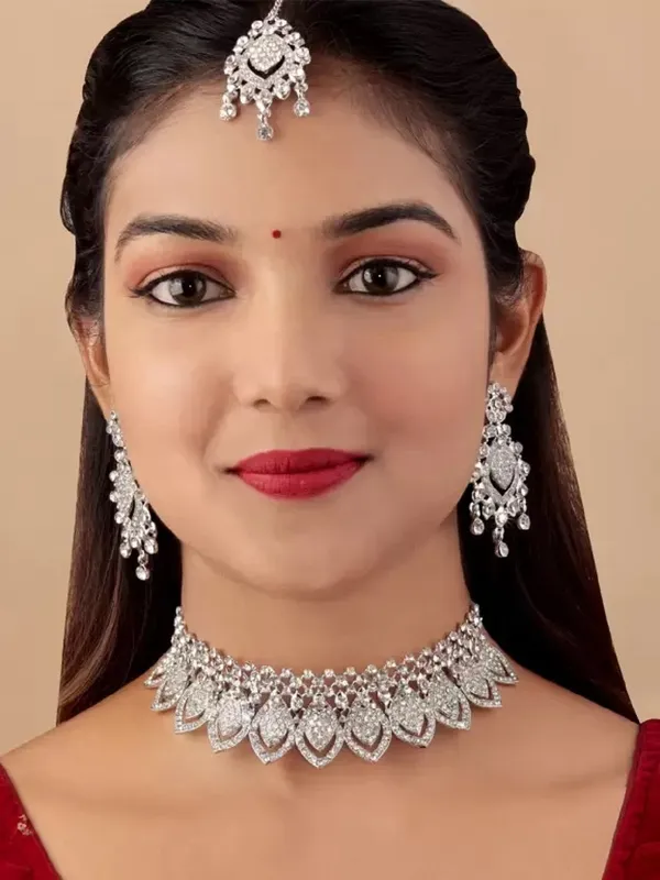 Silver_And_Pink_Zinc_Alloy_Rhodium_Plated_Necklace_Set_With_Earrings_And_Mang_Tika