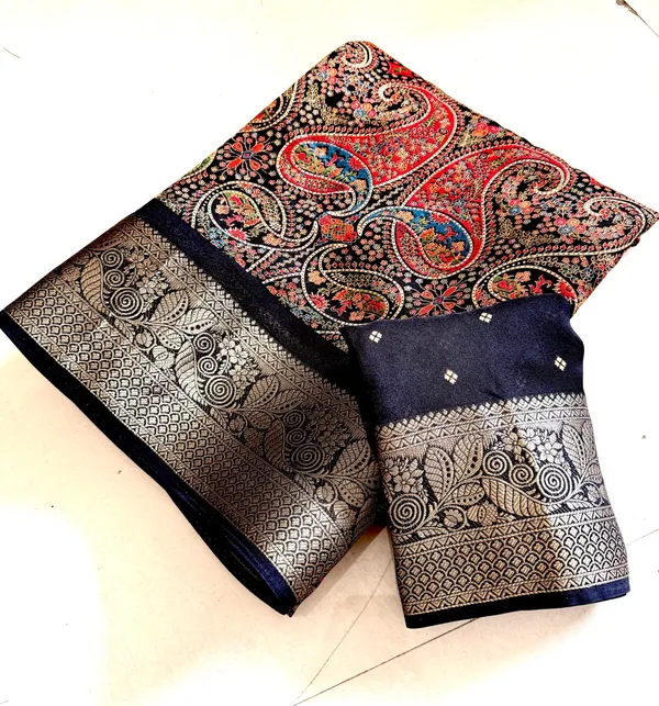 Black_Banarasi_Silk_Saree_For_Women