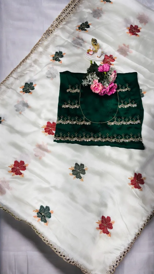 White_Cotton_Saree_For_Women