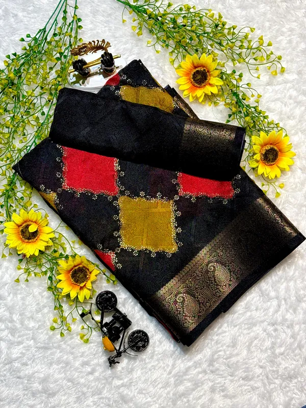 Black_Banarasi_Silk_Saree_For_Women