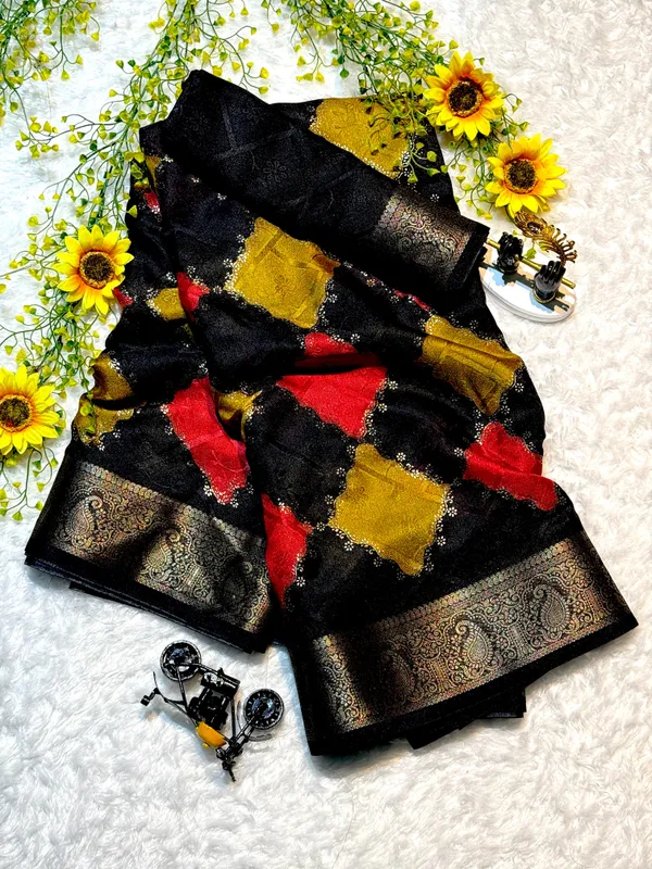 Black_Banarasi_Silk_Saree_For_Women