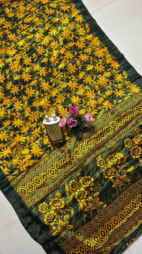 Yellow_And_Black_Georgette_Saree_For_Women