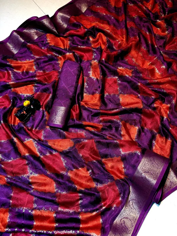 Black_And_Red_Art_Silk_Saree_For_Women