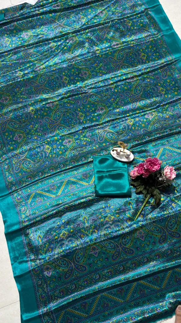 Tarki_Silk_Printed_Saree_with_Elegant_Paisley_Design_and_Unstitched_Blouse_Piece