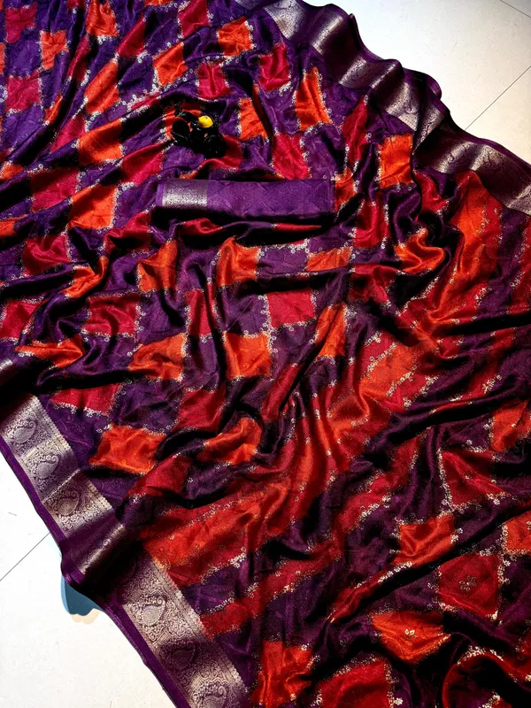 Black_And_Red_Art_Silk_Saree_For_Women